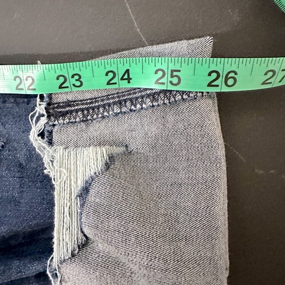 Express Performance Cropped Skinny Mid Rise “Stretch +” Jeans **GWP-see listing - Picture 10 of 10